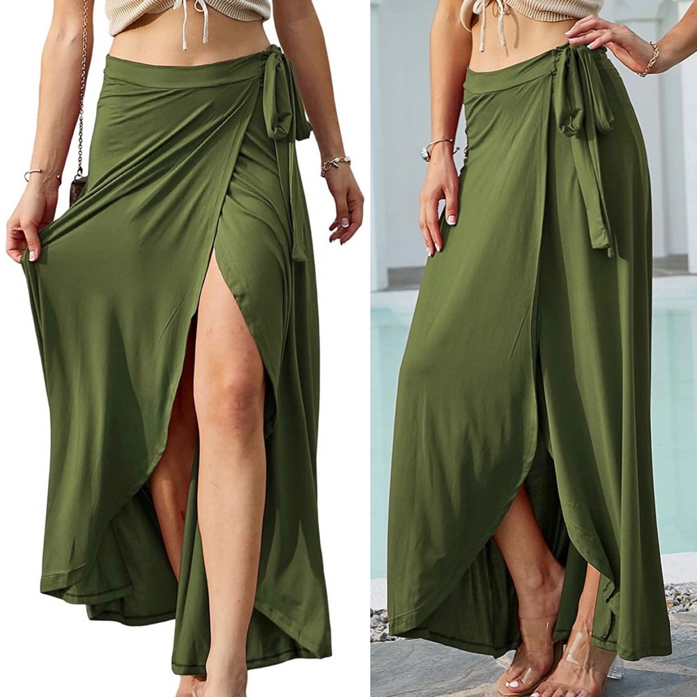 NWOT Mock Wrap Skirt
